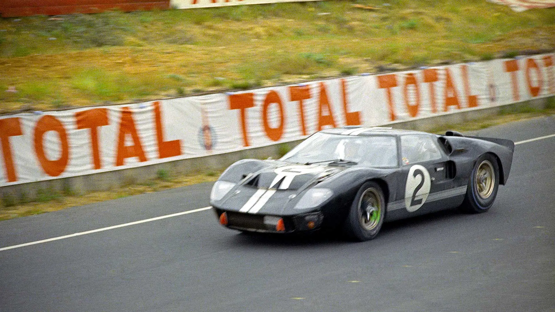 Ford GT40 at Le Mans